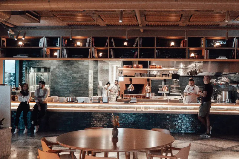 mobile tipping at a restaurant